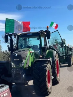 2#9744 Trattore Fendt 718 Vario