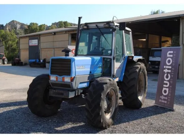 9#3287 Trattore Landini 9880