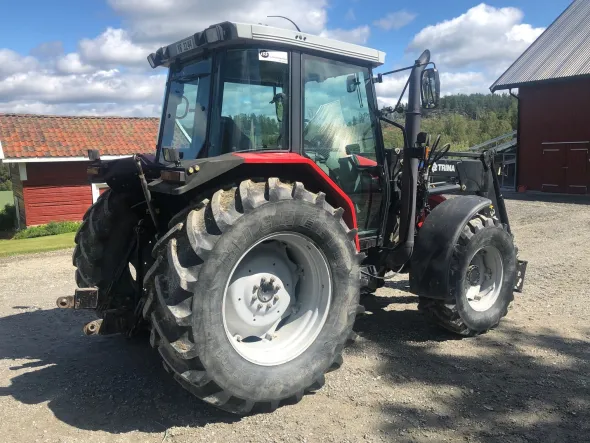 Trattore Massey Ferguson 6245