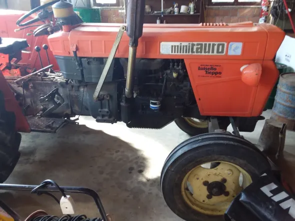 Trattore minitauro 60 cv