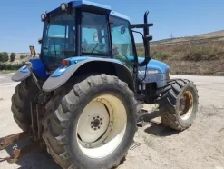6#3287 Trattore New Holland TM 115