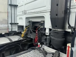 13#9792 Trattore stradale DAF