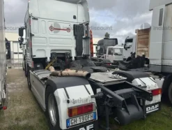 13#9792 Trattore stradale DAF