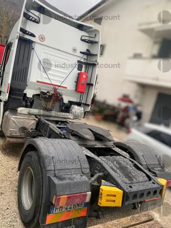 1#10036 Trattore stradale Iveco