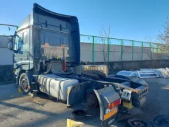 2#8112 Trattore stradale Iveco AS440