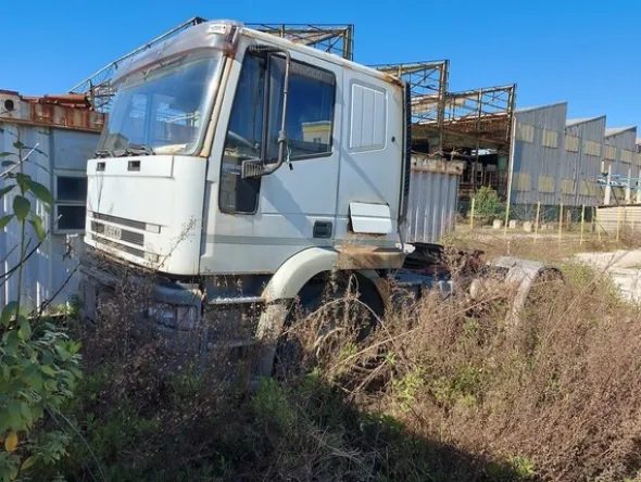 54#5809 Trattore stradale Iveco Magirus 440