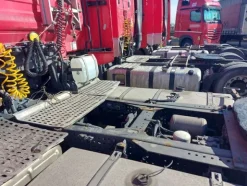 1#8302 Trattore stradale Iveco Magirus
