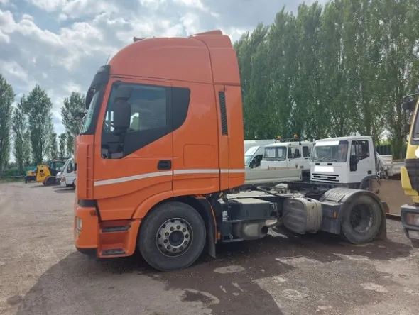 6#7780 Trattore stradale Iveco Stralis