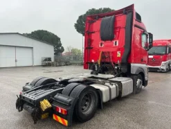 8#8302 Trattore stradale mercedes New Actros 1845