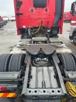 5#8302 Trattore stradale Mercedes New Actros 1845