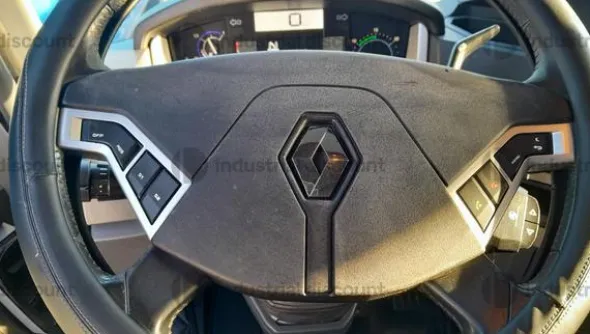 1#9512 Trattore stradale Renault T460