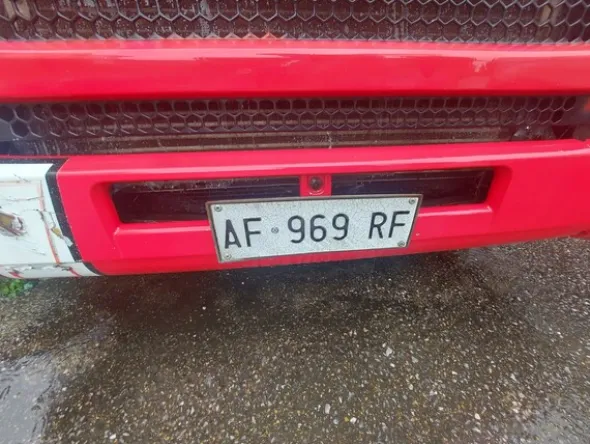 1#8417 Trattore stradale Scania