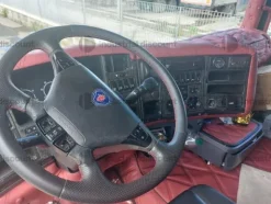 7#9952 Trattore stradale Scania