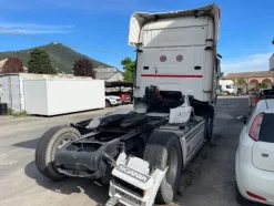13#8333 Trattore stradale Scania CV500
