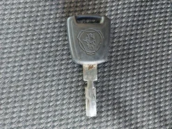 12#8177 Trattore stradale Scania e Semirimorchio isotermico Bartoletti