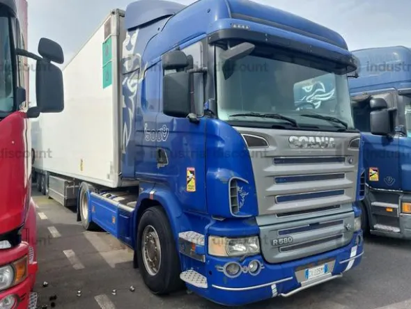 7#8641 Trattore stradale Scania R 500