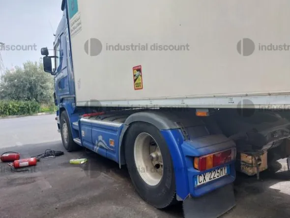 7#8641 Trattore stradale Scania R 500