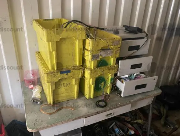 10#8581 Trattori stradali DAF e Attrezzatura da opificio