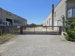 #2639889 Tribunale di Udine - Capannone industriale con beni mobili