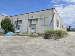 #2639889 Tribunale di Udine - Capannone industriale con beni mobili