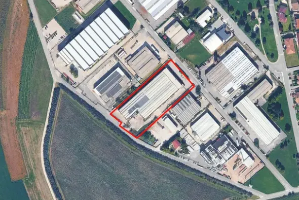 #2639889 Tribunale di Udine - Capannone industriale con beni mobili