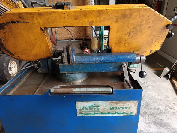 Troncatrice TR300