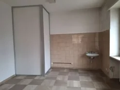 #2638541 Uffici al piano secondo con cantina di pertinenza