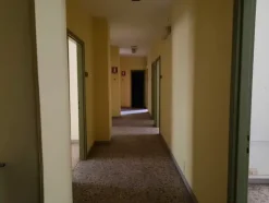 #2638543 Uffici al primo piano con pertinenze
