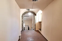 #23502 Uffici e alloggio in edificio storico ristrutturato
