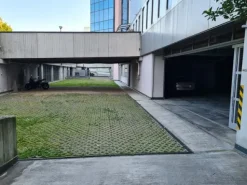 #14171 Uffici e posti auto in complesso condominiale