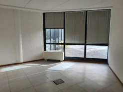 #14171 Uffici e posti auto in complesso condominiale