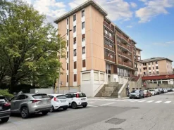 #25344 Uffici, garage e magazzini