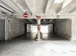#25344 Uffici, garage e magazzini