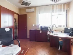 #15239 Ufficio al piano primo con lastrico solare