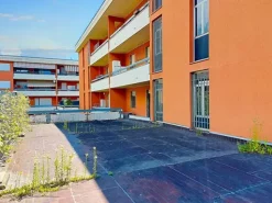 #22111 Ufficio al piano primo utilizzato come residenza