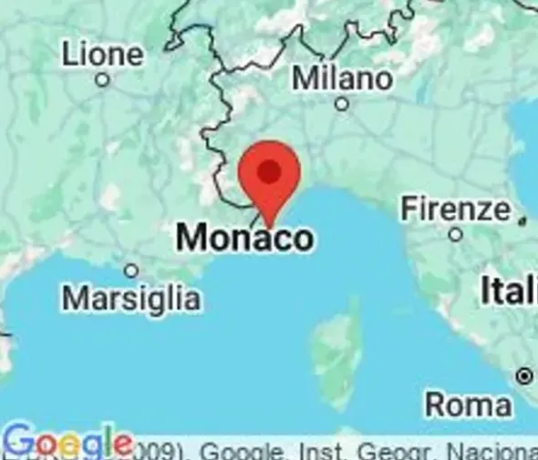 #24507 Ufficio al piano terra con posti auto