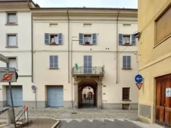 #19101 Ufficio al piano terra in complesso residenziale