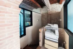 #21948 Ufficio con cantina in edificio ristrutturato