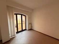 #2536967 Ufficio con garage in centro storico