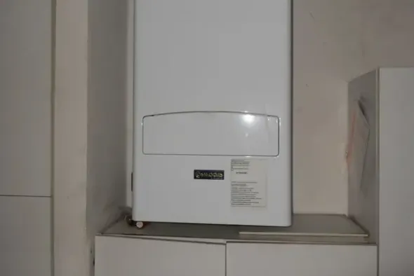 #18847 Ufficio duplex e deposito seminterrato