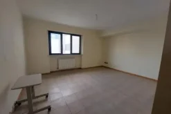 #14847 Ufficio duplex in struttura polifunzionale