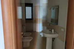 #22766 Ufficio e due box auto in complesso residenziale