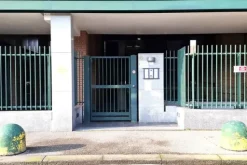 #25159 Ufficio e posto auto in edificio polifunzionale