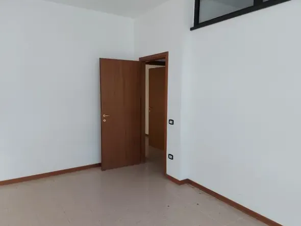 #14207 Ufficio in complesso residenziale
