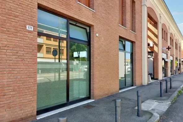#20129 Ufficio piano terra (sub 48) in zona semicentrale