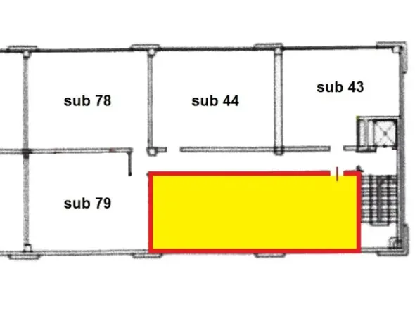 #1654 Ufficio (sub 80) al piano primo di centro commerciale