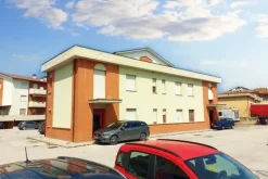 #17899 Uffici su 2 piani