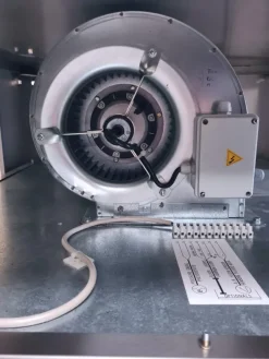 UNITÀ A FLUSSO D’ARIA LAMINARE – STERIL (IND-PR-LAF-17)