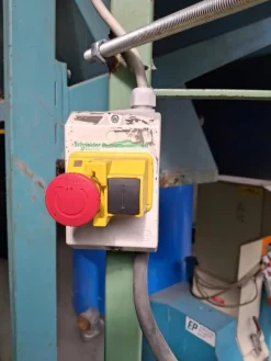 USED VERTICAL MIXER