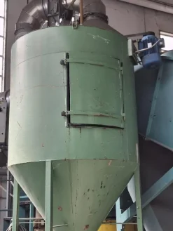 USED VERTICAL MIXER